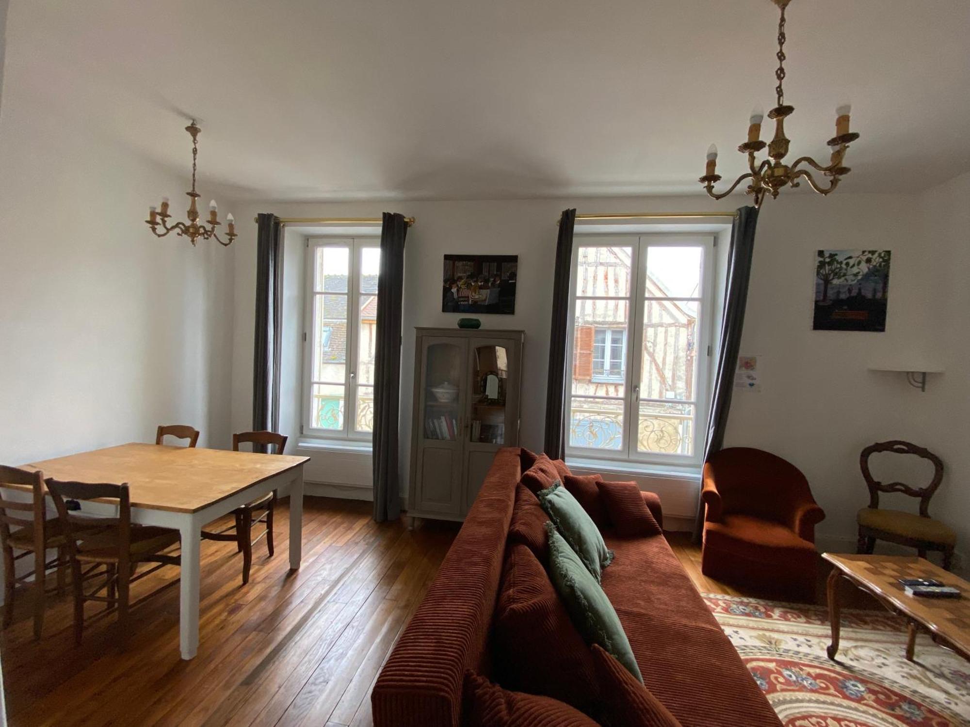 Le Germain Appartement Auxerre Buitenkant foto